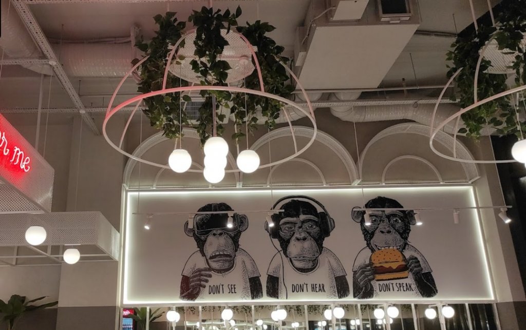 SMASH N OUT BURGER-247-